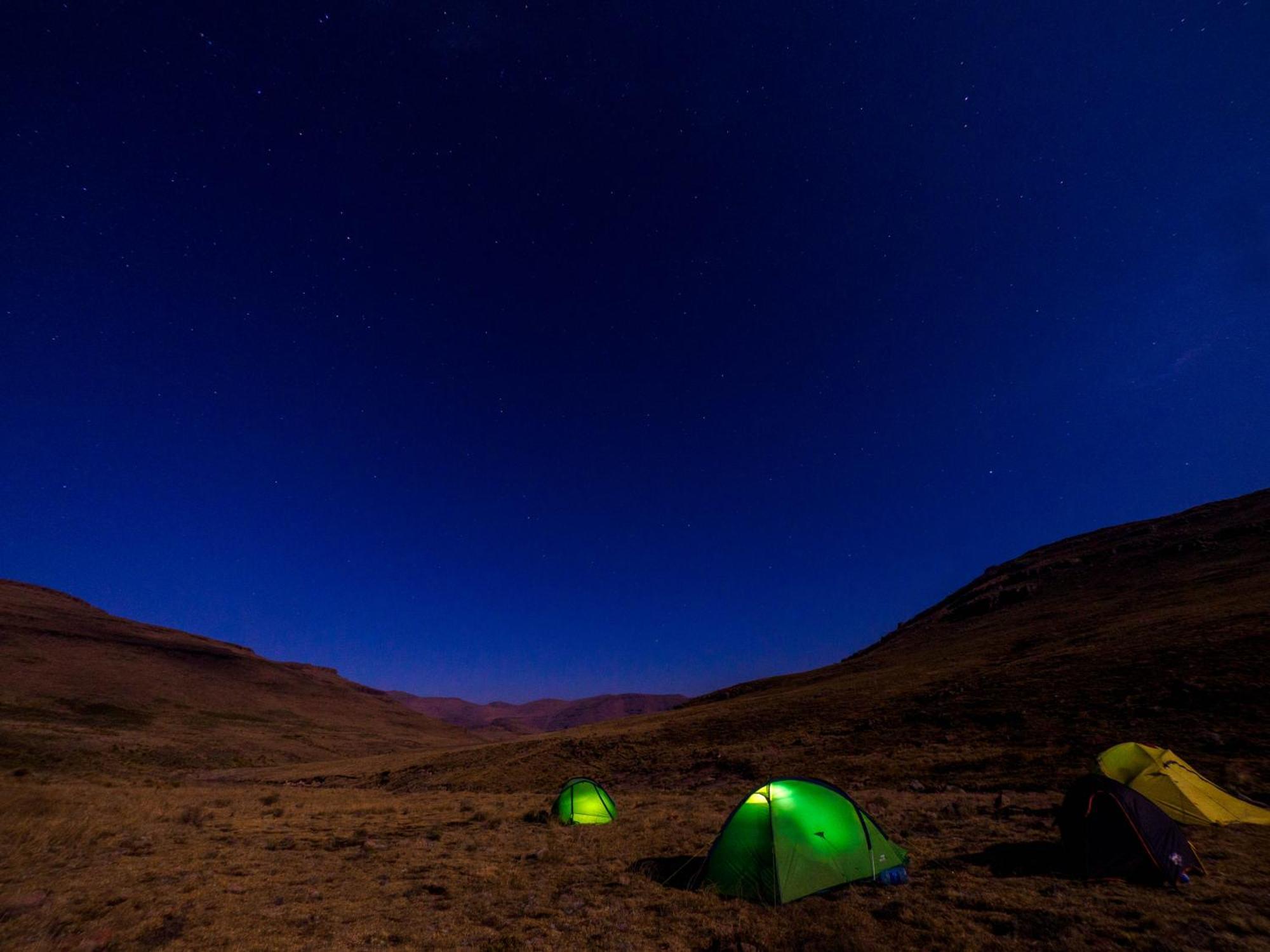 Хостел Karma Backpackers Kestell Екстер'єр фото